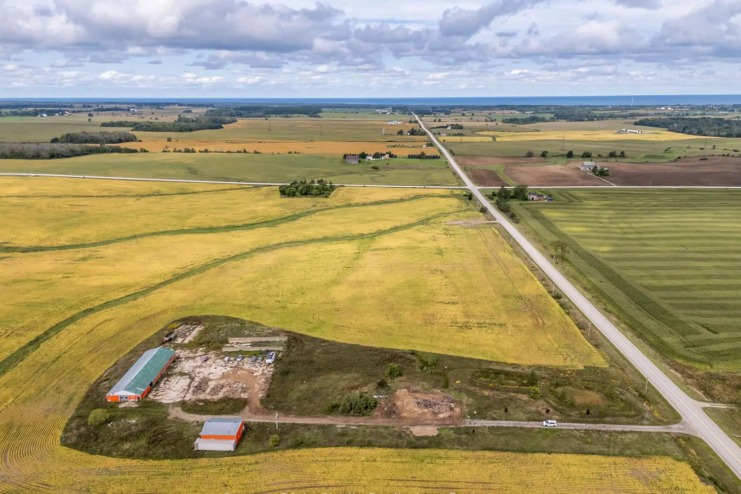 Additional image 4 of 2231 Bruce Road 40