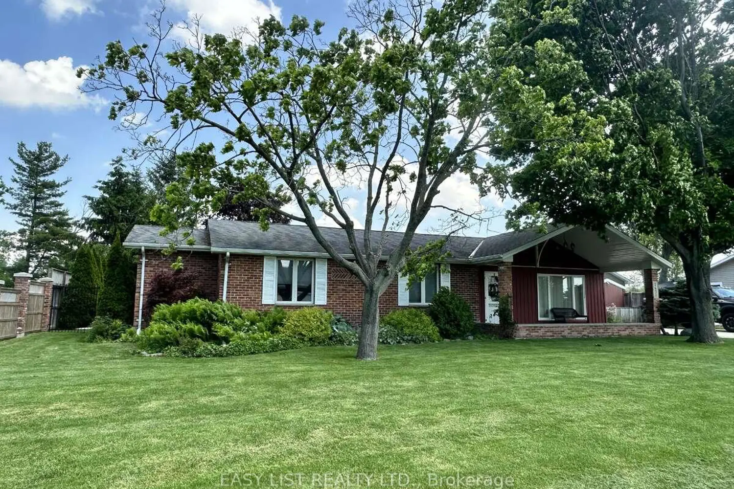 7652 Harris Point Drive