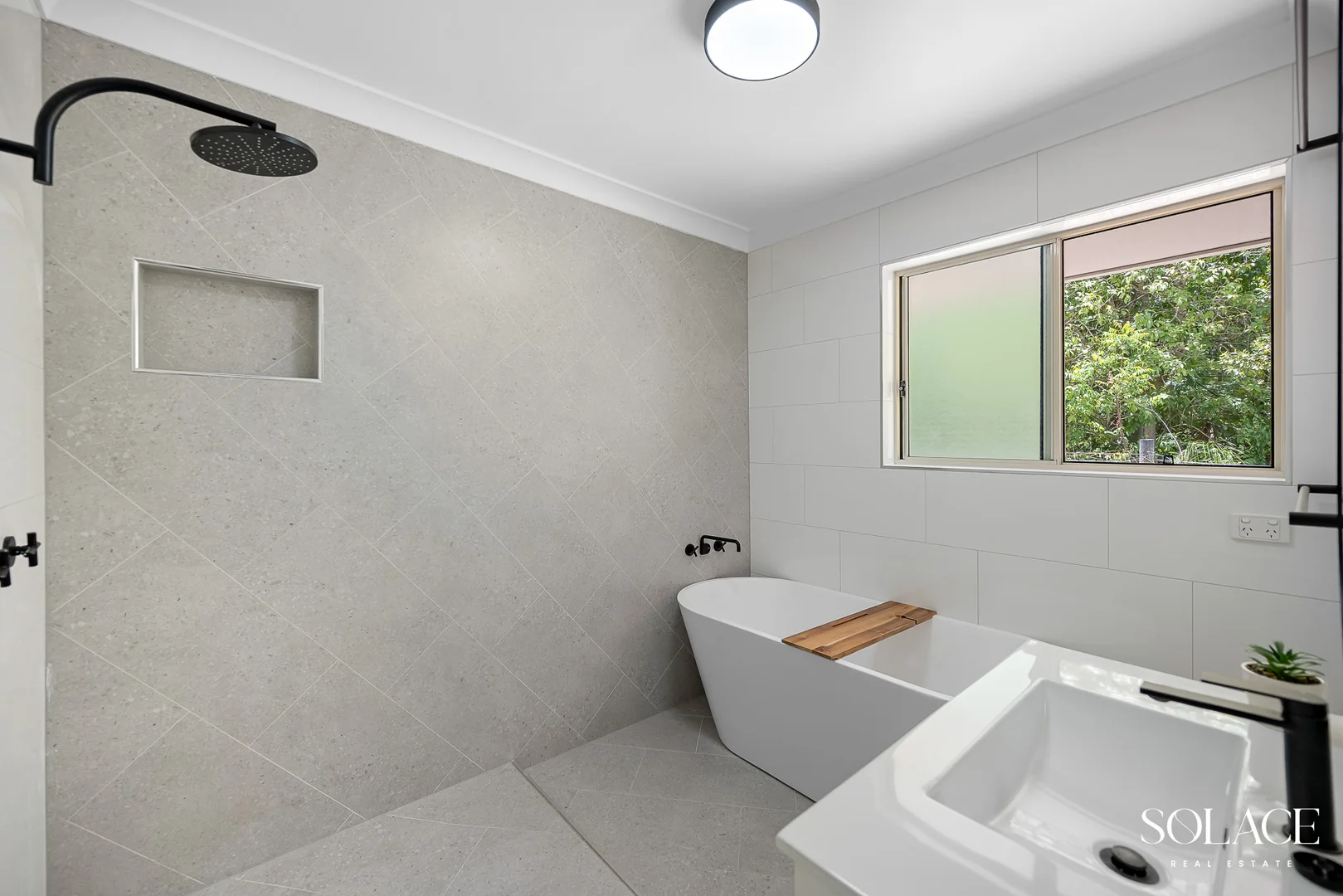 Additional image 21 of 14 Golden Avenue, Tannum Sands QLD 4680