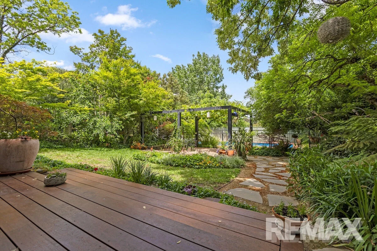 Additional image 31 of 8 Sunshine Avenue, Turvey Park NSW 2650