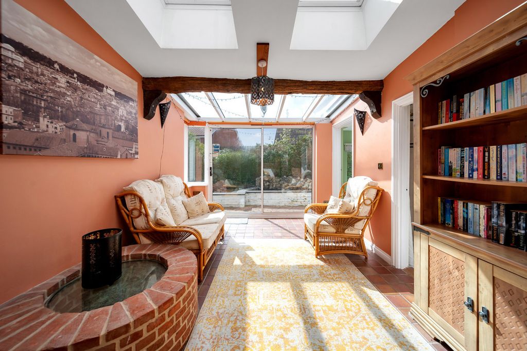 Additional image 2 of 4 bed detached house to rentStowupland Road, Stowmarket IP14