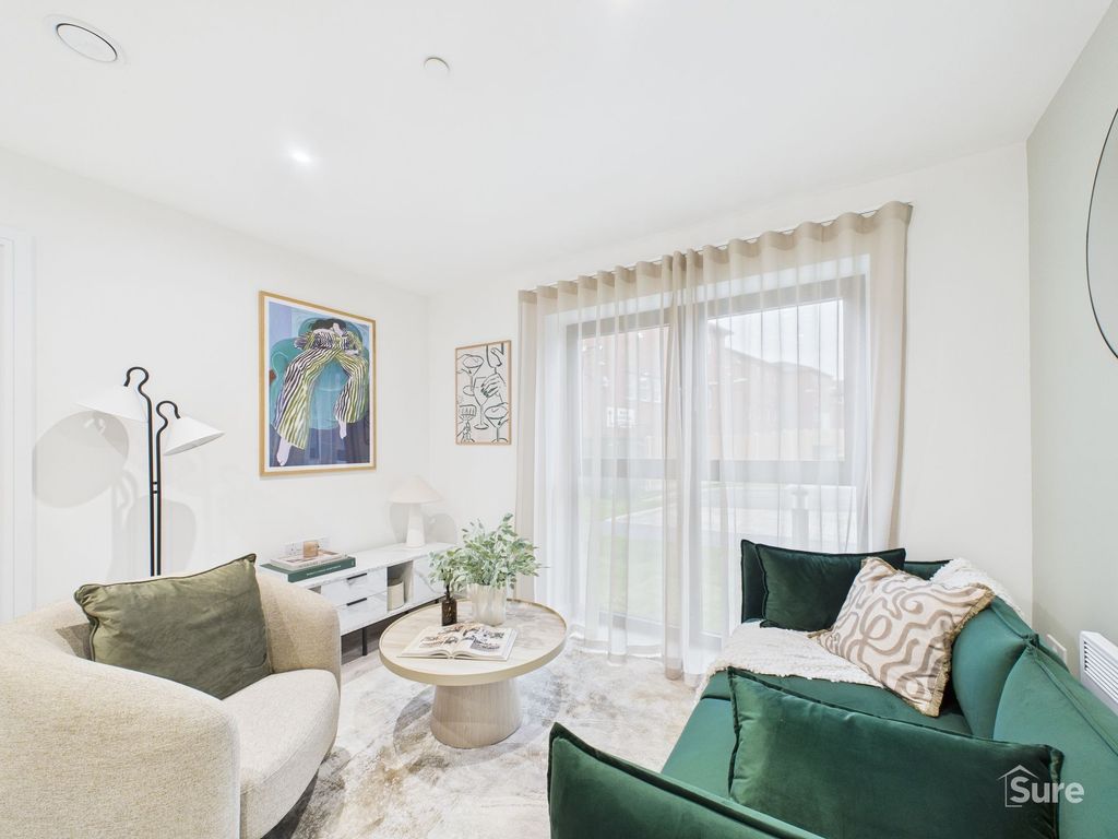 2 bed flat to rentGoodwin Close, Derby DE1 photo 2