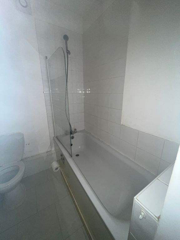 Additional image 7 of 1 bed flat to rentStation Road, Llanelli SA15