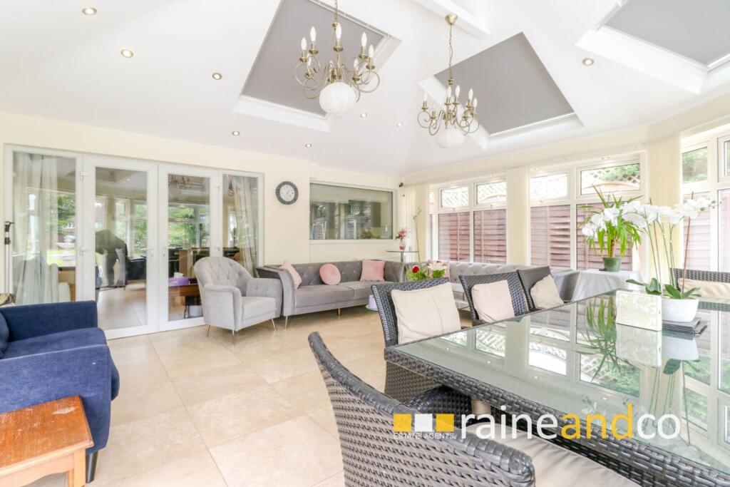 Additional image 16 of St Albans Road West, Hatfield