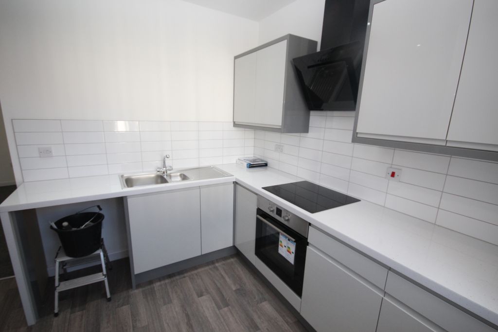Additional image 3 of 2 bed terraced house to rentTaunton Road, Bridgwater TA6