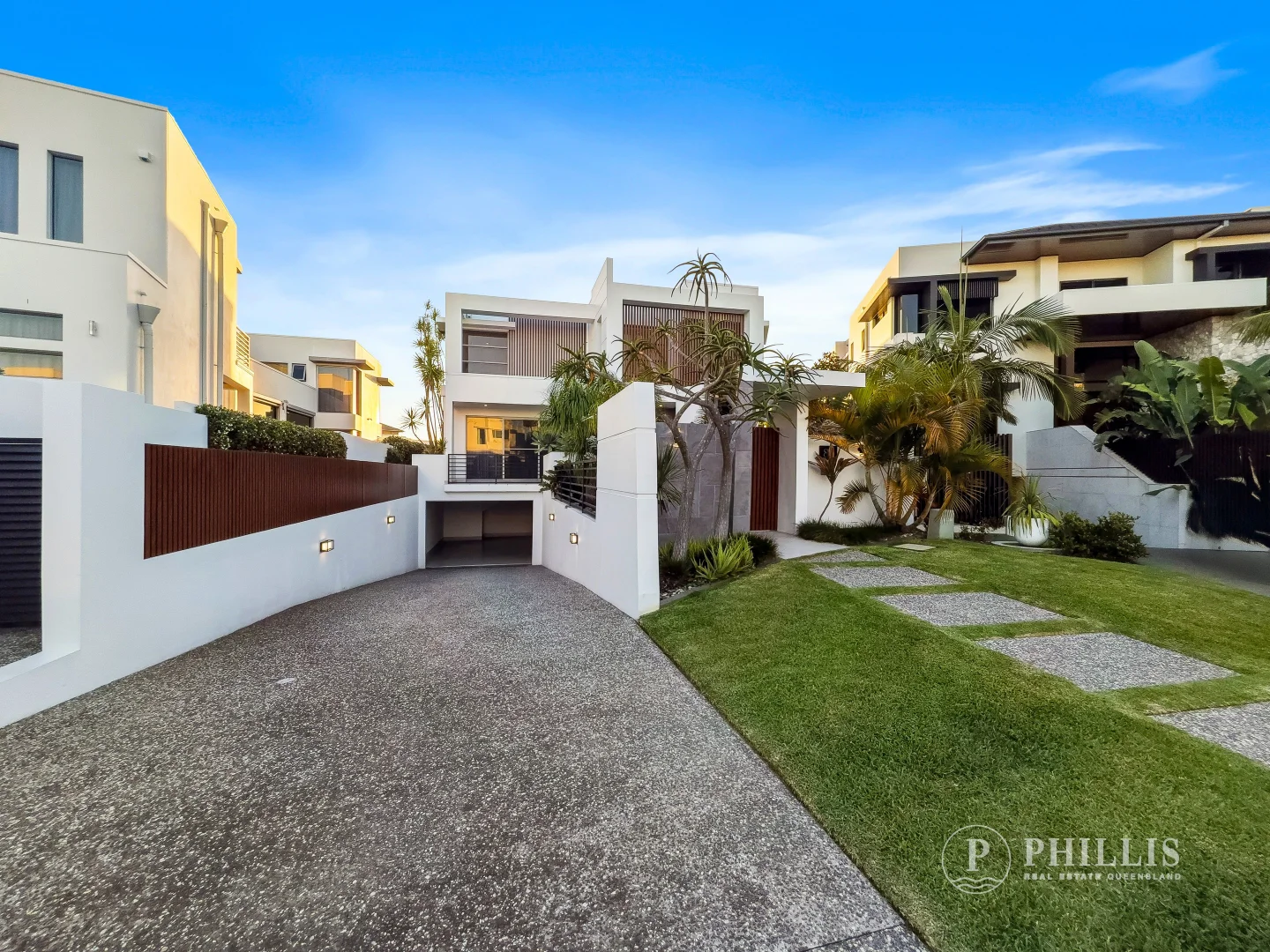 Additional image 47 of 86 Royal Albert Crescent, Sovereign Islands QLD 4216