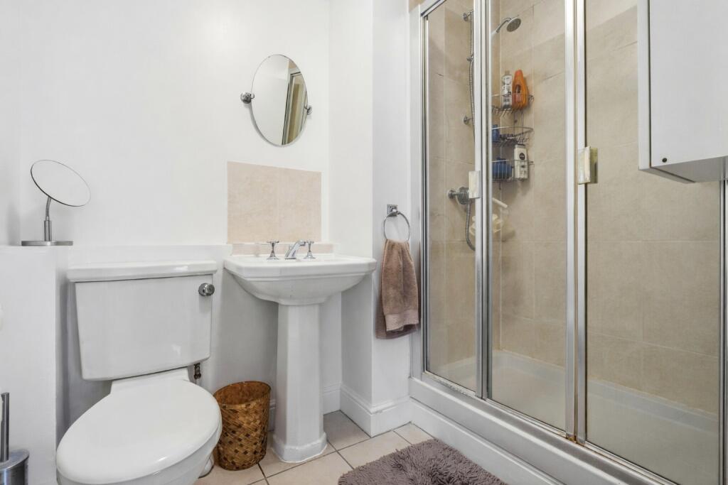 Additional image 10 of Astwick Manor, Coopers Green Lane, Hatfield, Hertfordshire, AL10