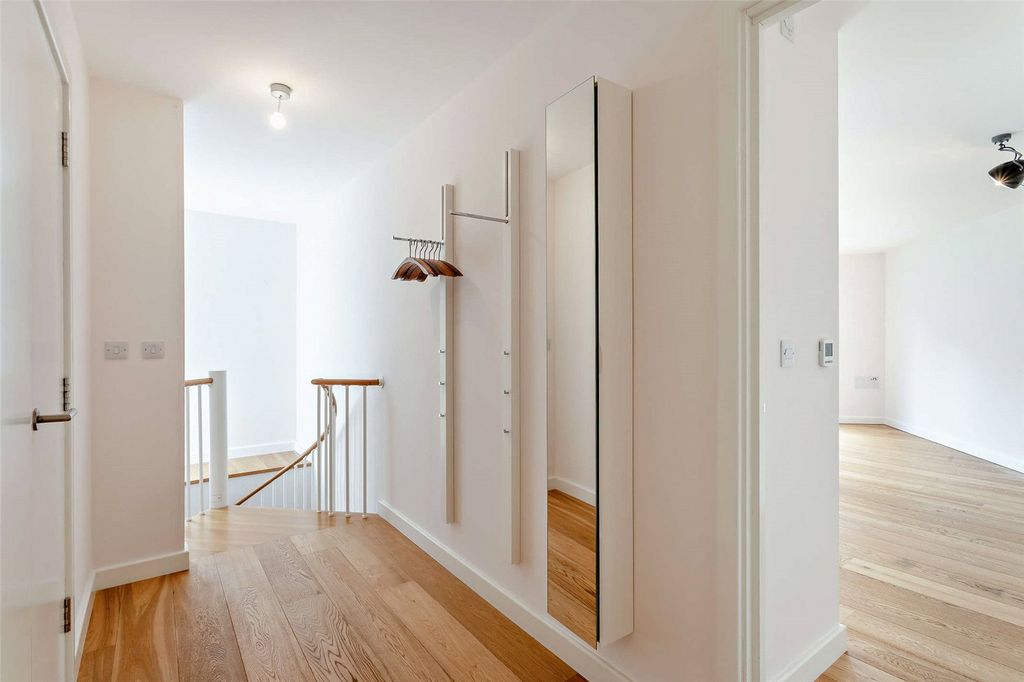 Additional image 8 of 3 bed flat to rentGlenalmond Avenue, Cambridge CB2