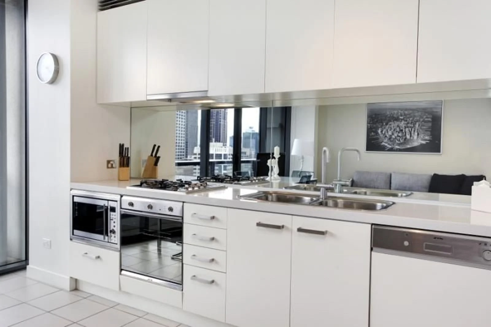 Additional image 2 of 2705/1-9 Freshwater Place, Southbank VIC 3006