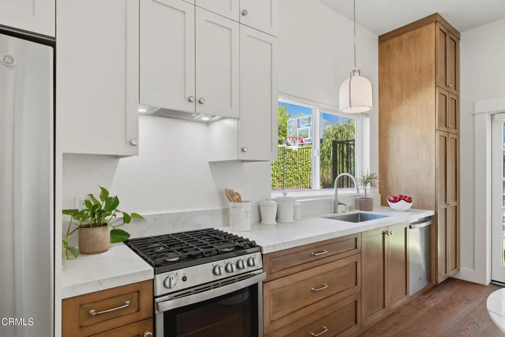 Additional image 65 of 347 N Grove Street, Sierra Madre, CA 91024