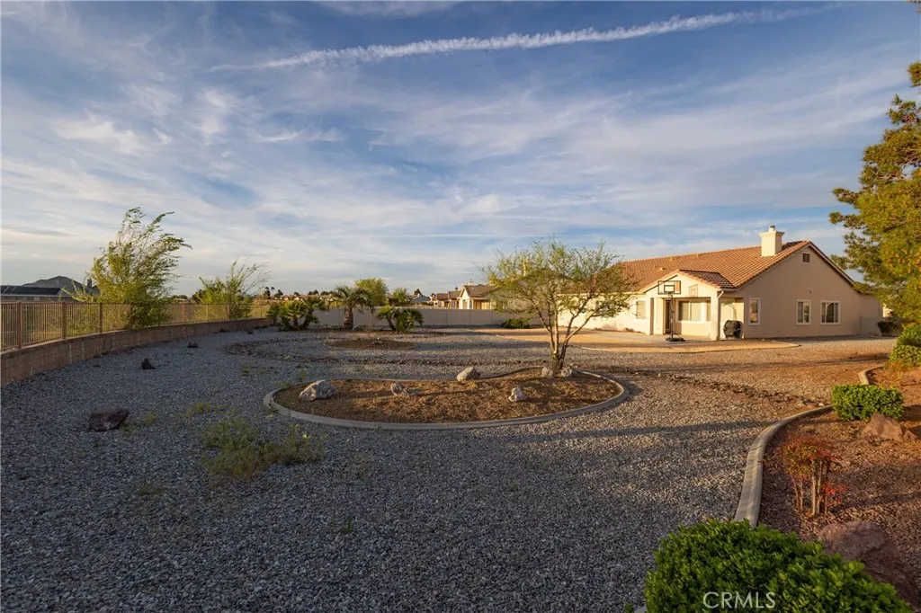 Additional image 25 of 11002 Dandelion Lane, Apple Valley, CA 92308