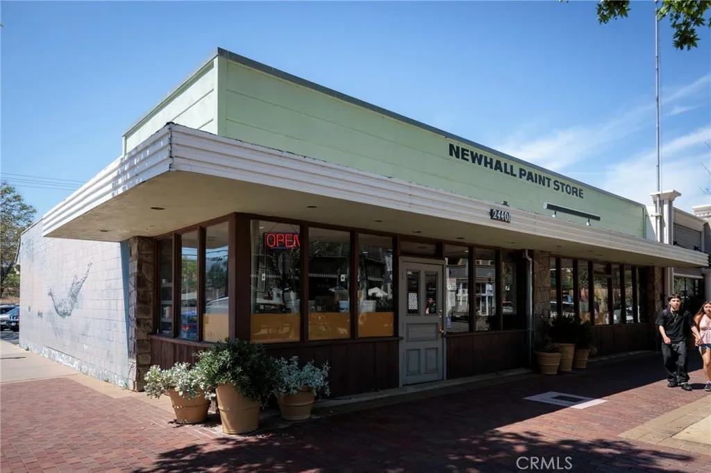 Additional image 43 of 24589 Lola Ln, Newhall, CA 91321