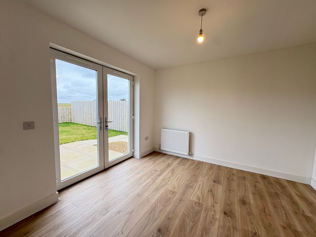 Additional image 3 of 3 bed detached house to rentRiverside Gardens, Cumnock KA18