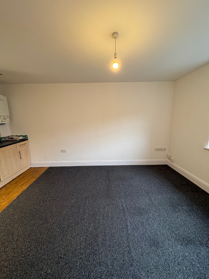 Additional image 10 of Studio Flat, West St, BS2, N1 7GU