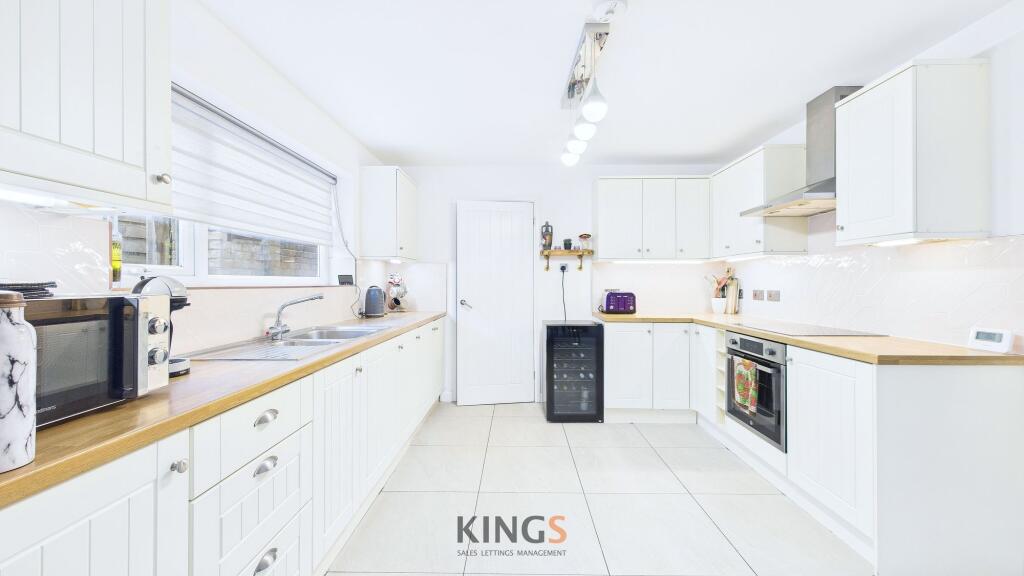 Additional image 2 of Elm Drive, Hatfield, AL10