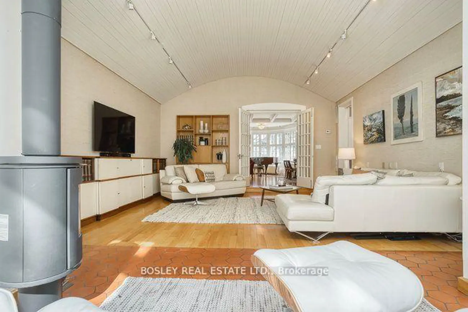 Additional image 6 of 40 Castle Frank Crescent