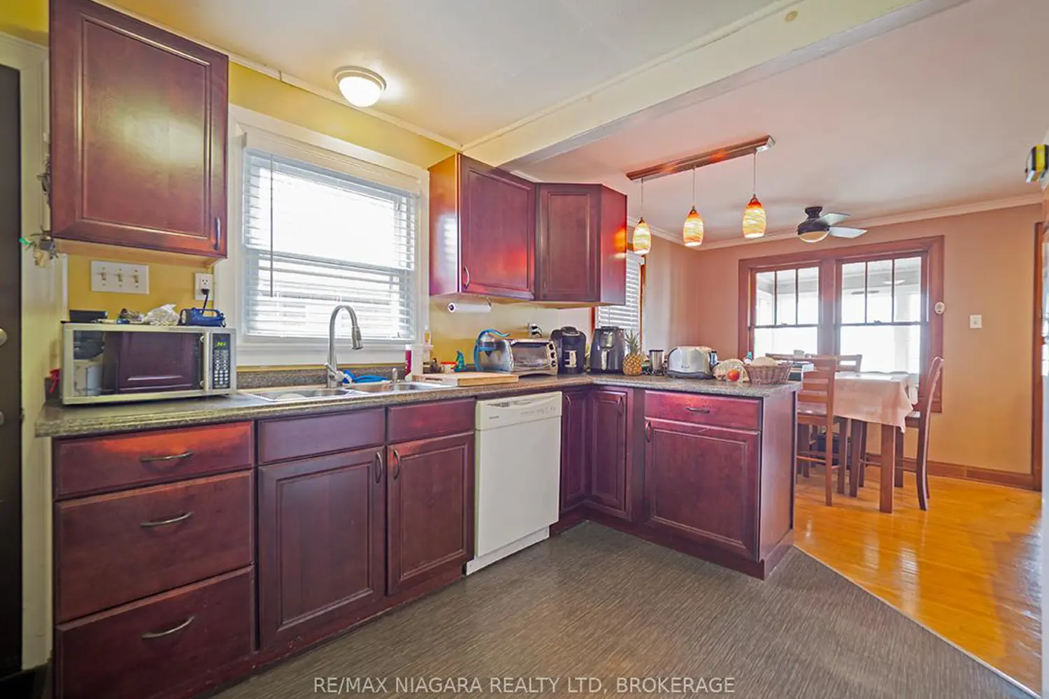 Additional image 11 of 11161 Churchill Avenue