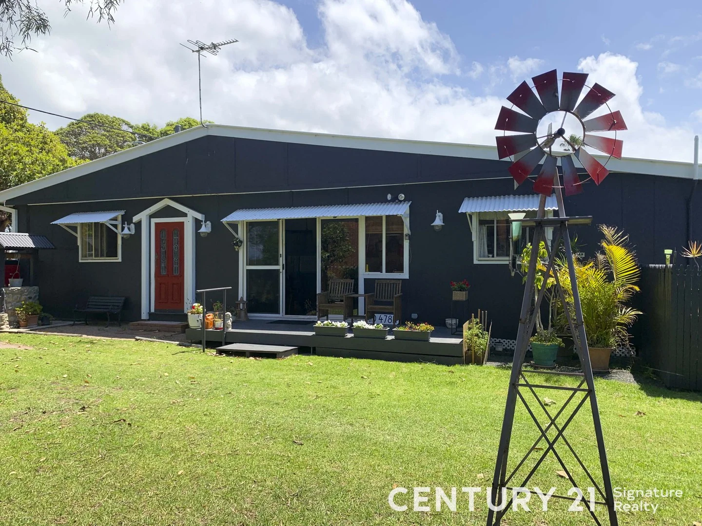 Additional image 5 of 101-103 Greenwell Point Road, Greenwell Point NSW 2540