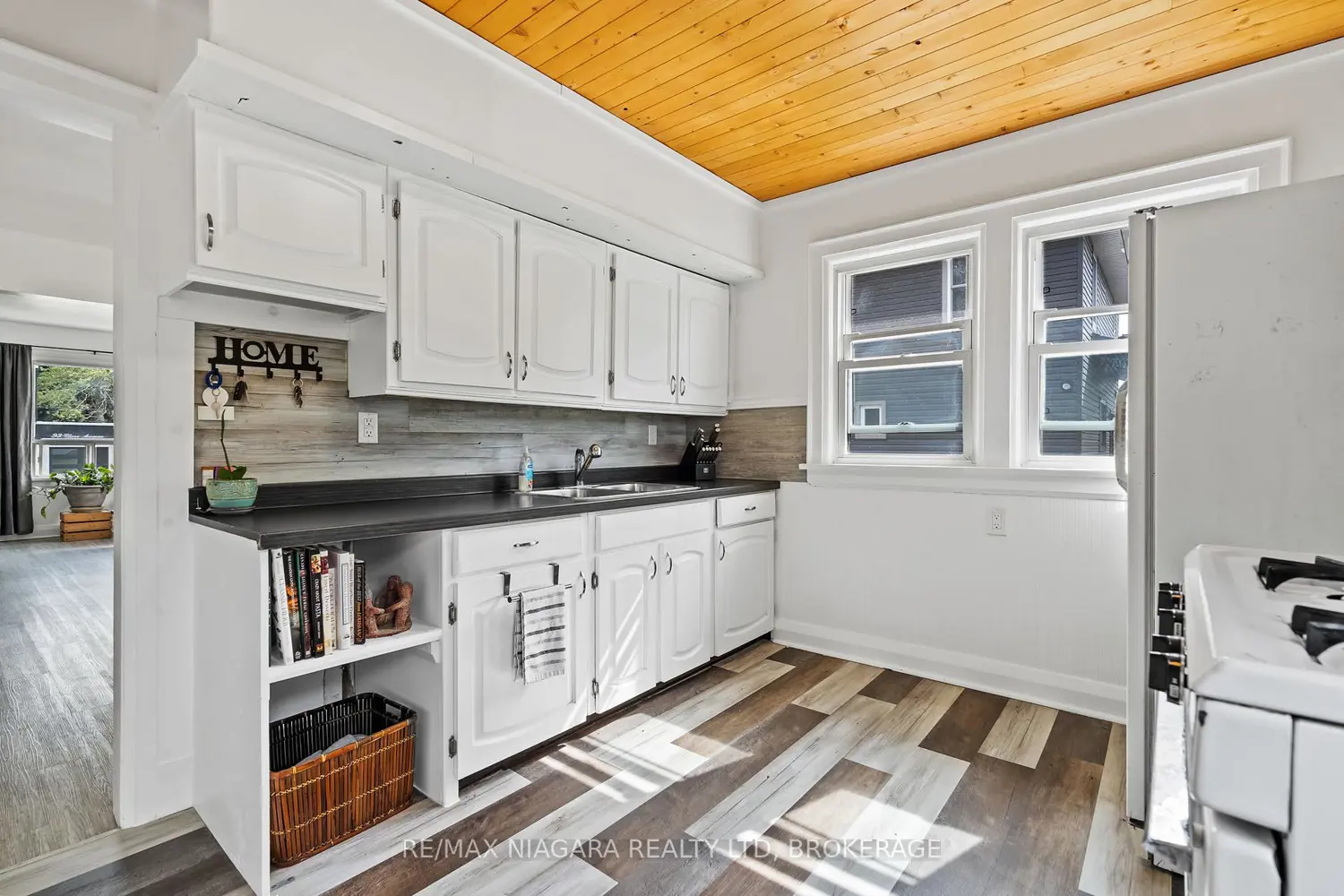 Additional image 5 of 94 Clare Avenue