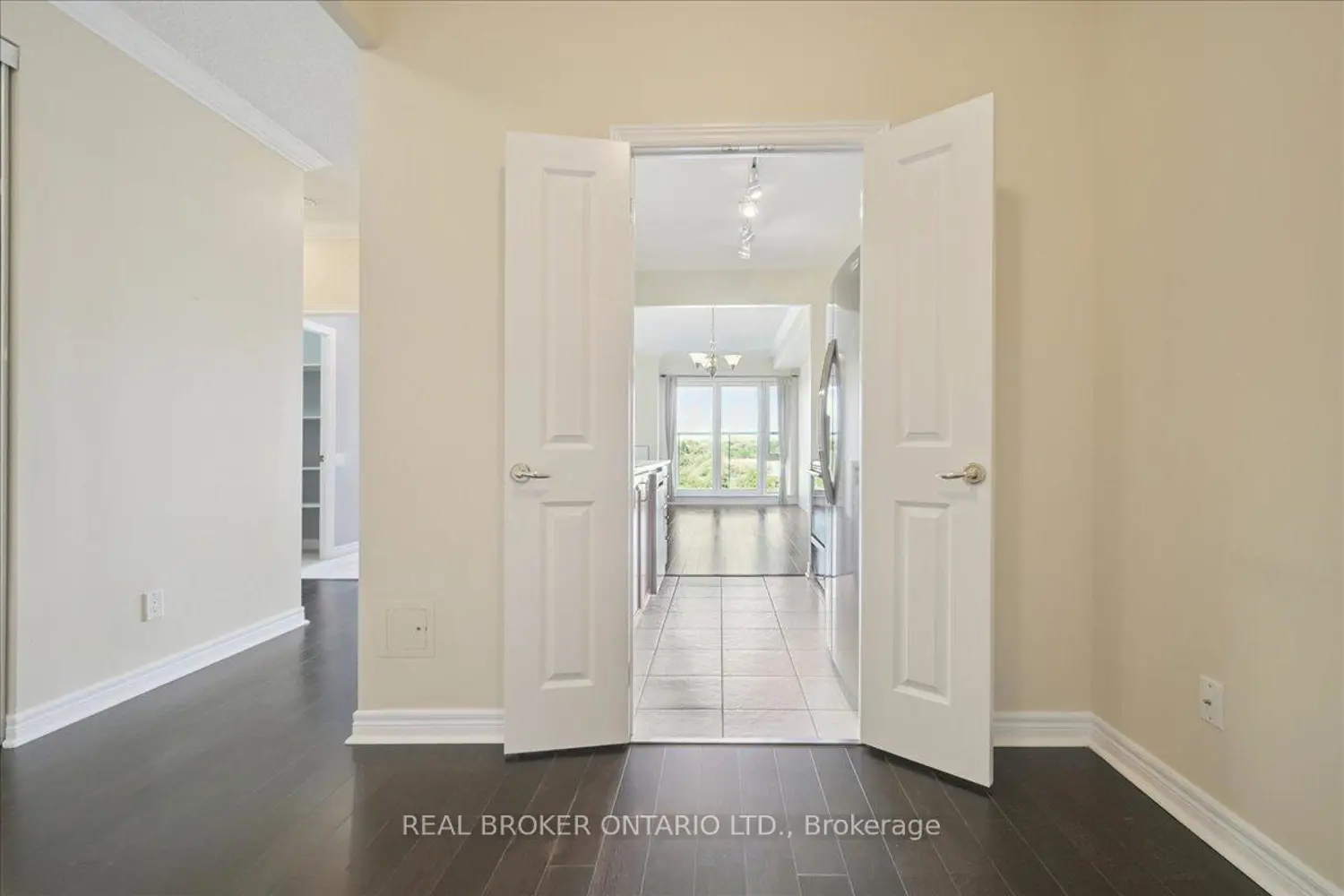 Additional image 12 of 40 Old Mill Road 804