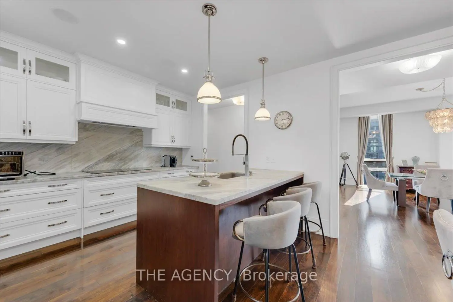 Additional image 11 of 70 Roehampton Avenue Ph15