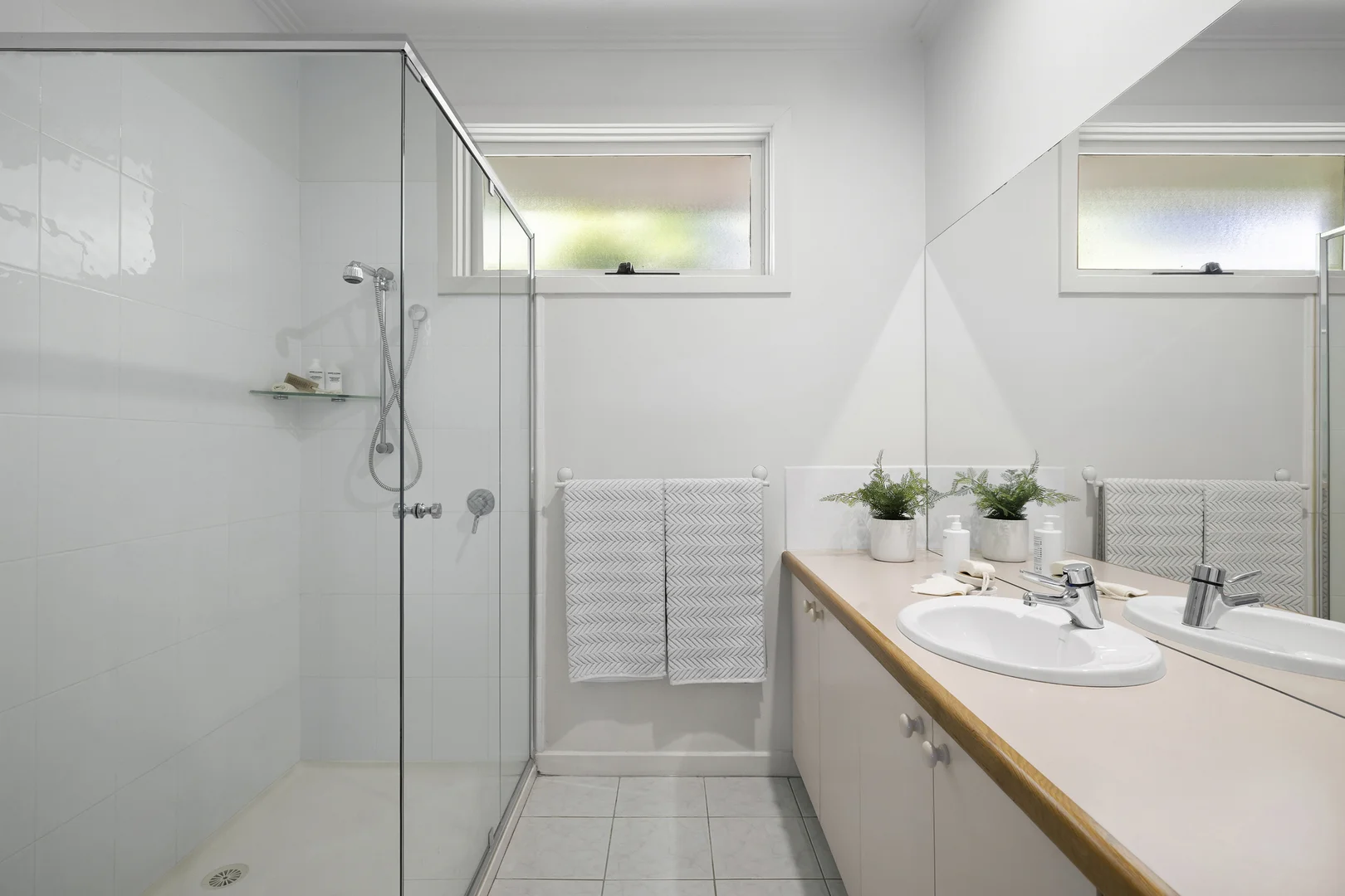 Additional image 7 of 1/29 Beleura Hill Road, Mornington VIC 3931