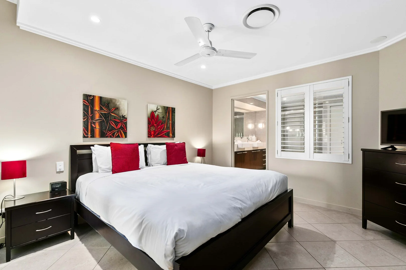 Additional image 9 of 409/569 Esplanade, Urangan QLD 4655