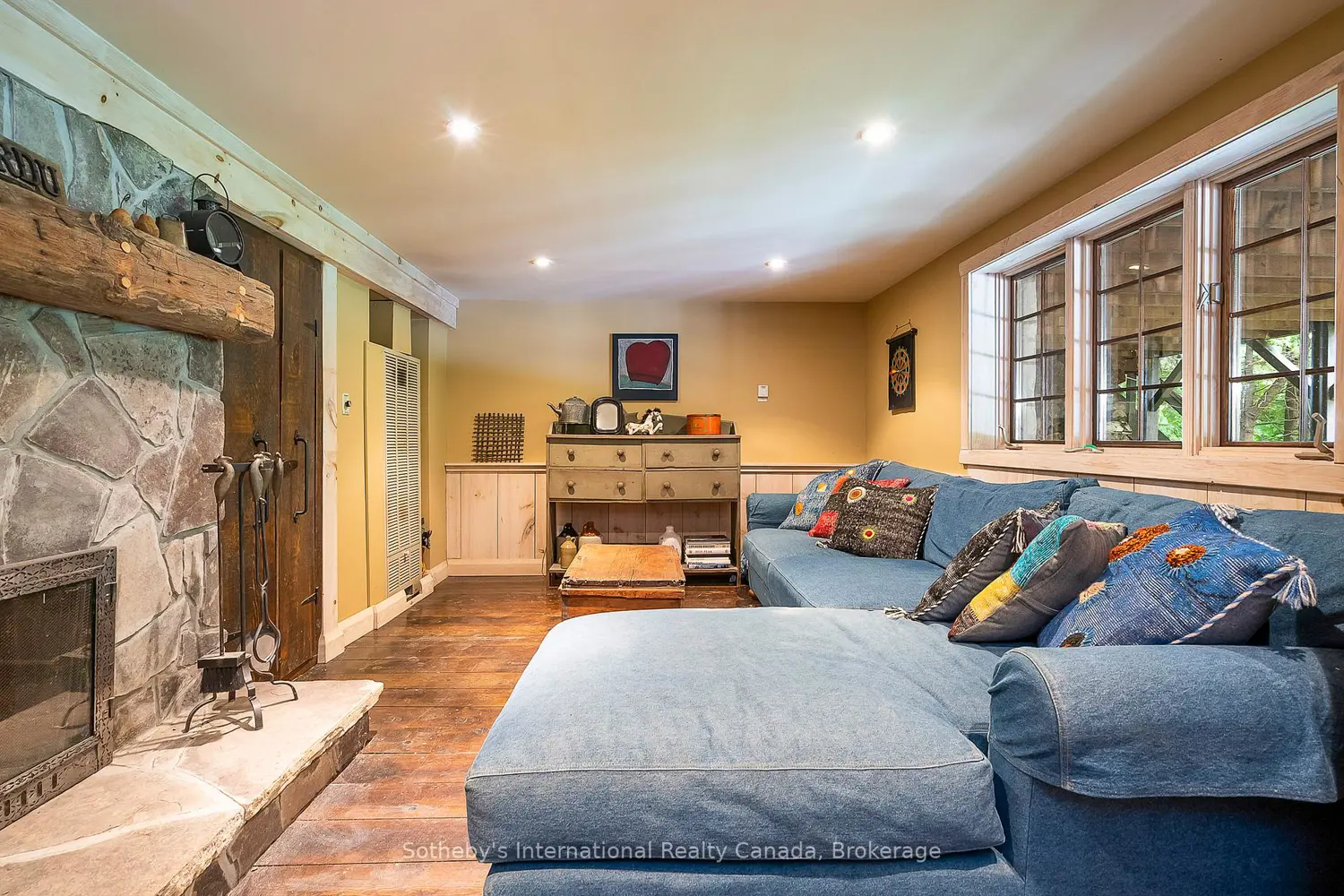 Additional image 3 of 265839 25 Side Road