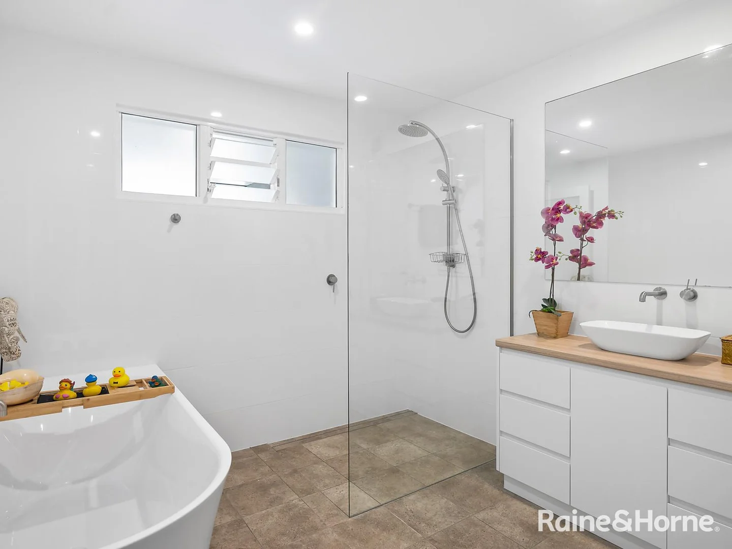 Additional image 14 of 18 Donlan Road, Mollymook Beach NSW 2539