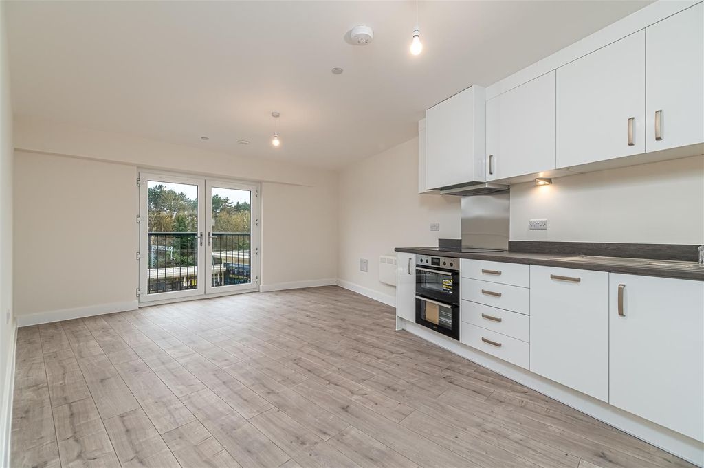 Additional image 5 of 1 bed flat to rentStation Quarter, Hunslet House, Corby NN17
