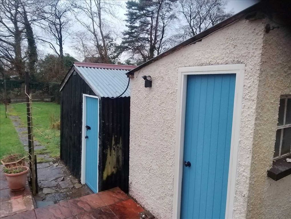 Additional image 13 of 3 bed semi-detached house to rentDynevor Avenue, Llandeilo SA19