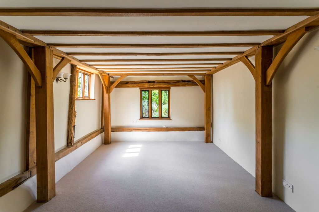 Additional image 9 of 4 bed detached house to rentThe Haven, Rudgwick, Billingshurst, West Sussex RH14