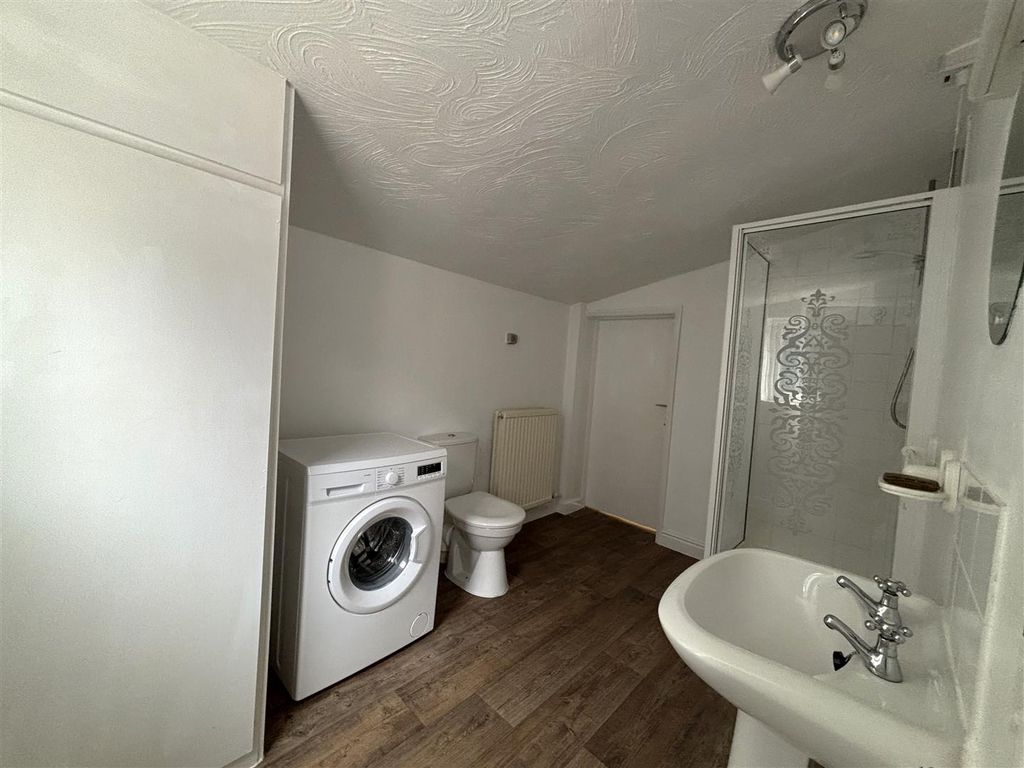Additional image 8 of 2 bed detached bungalow to rentMusley Lane, Overton, Wrexham LL13