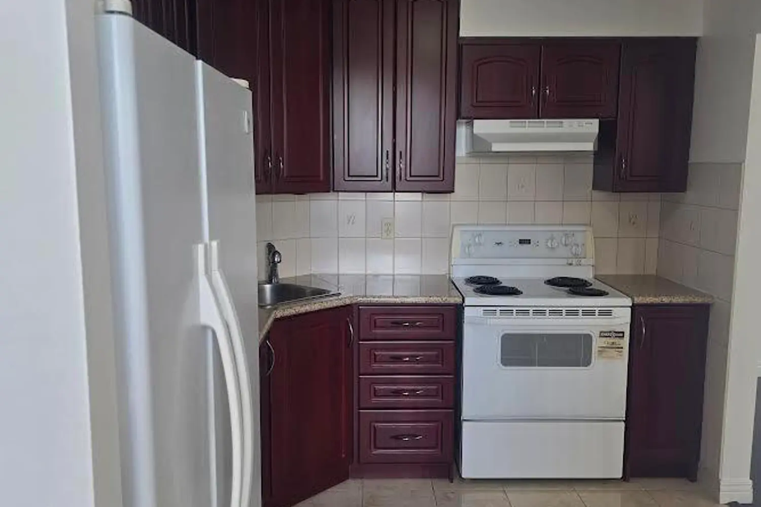 Additional image 10 of 41 Markbrook Lane 201