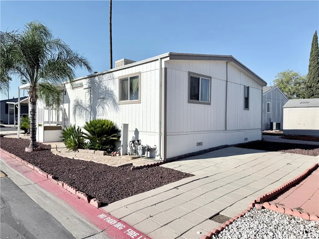 Additional image 64 of 1855 Riverside Dr, Ontario, CA 91761