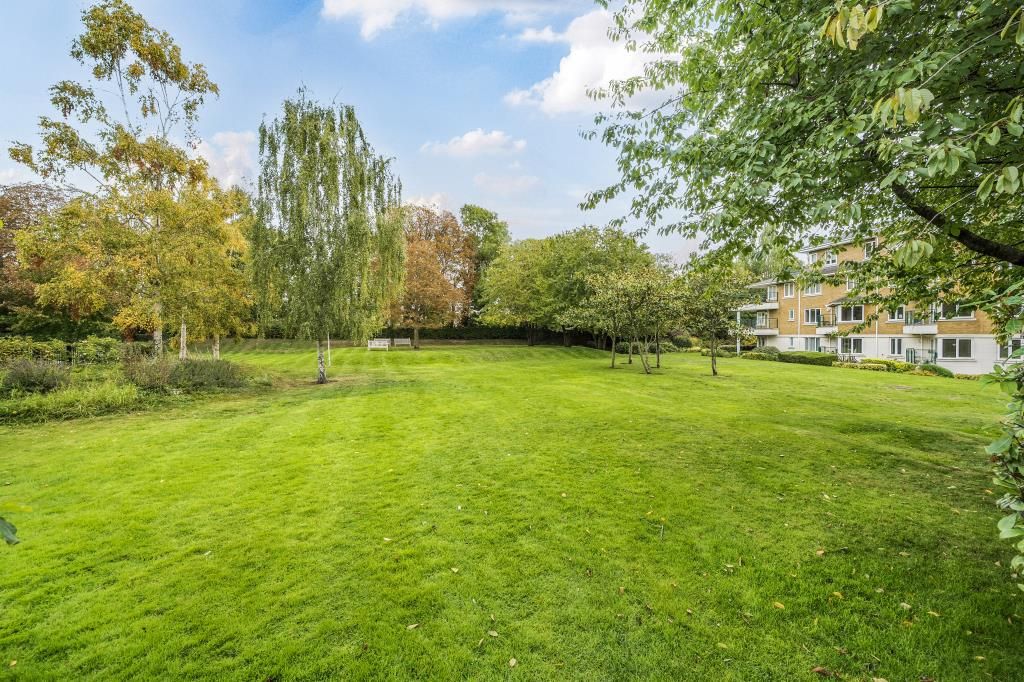 Additional image 24 of 3 bed flat to rentStrand Drive, Richmond TW9