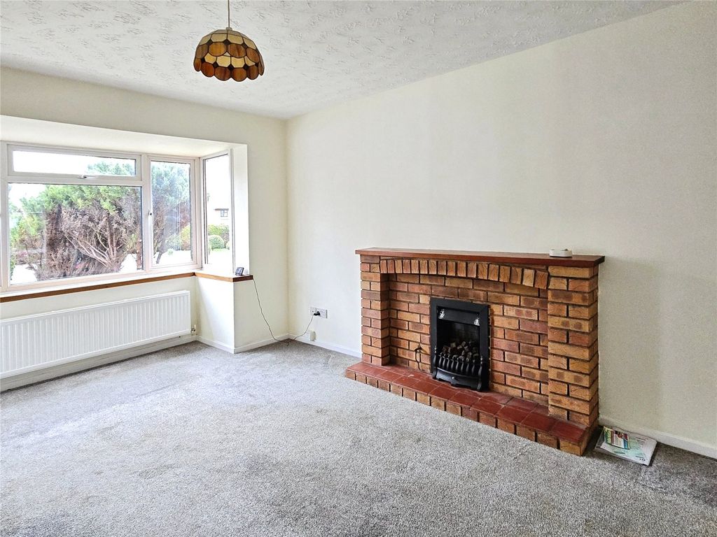 Additional image 2 of 3 bed detached house to rentSummerfield Close, Oswestry, Shropshire SY11
