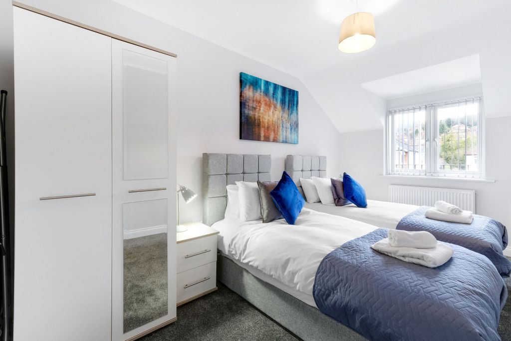 Additional image 13 of 2 bed flat to rentWest Wycombe Road, High Wycombe HP12