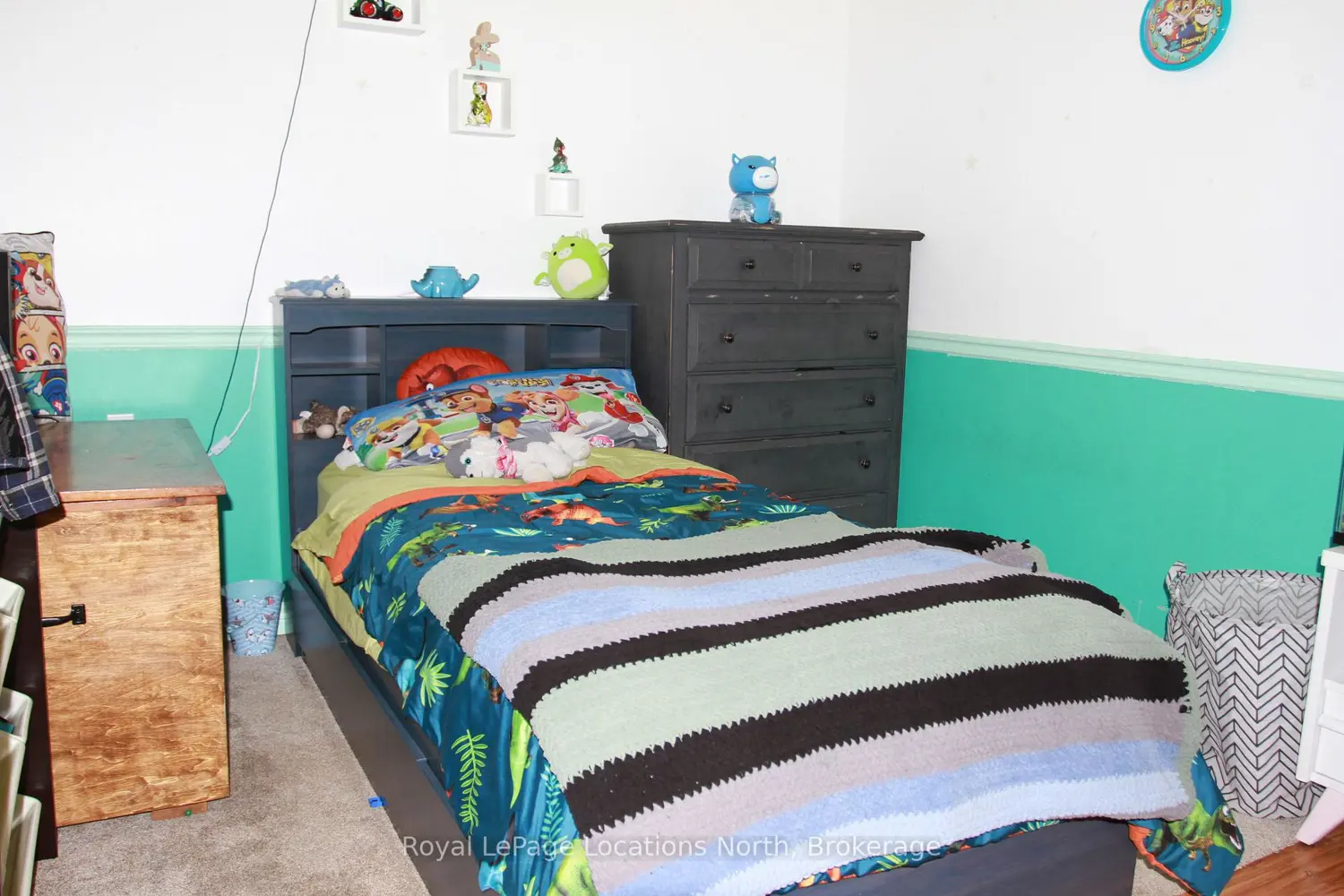 Additional image 11 of 1539 6 Concession