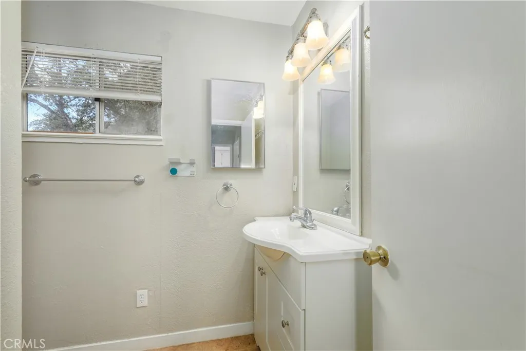 Additional image 31 of 9085 Leila Dr, Glenhaven, CA 95443