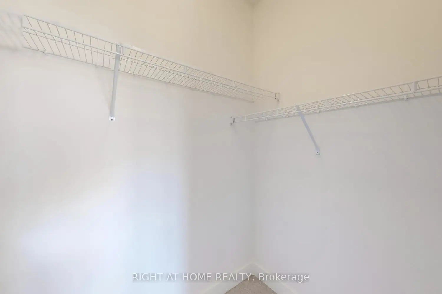 Additional image 11 of 258 Duncan Street