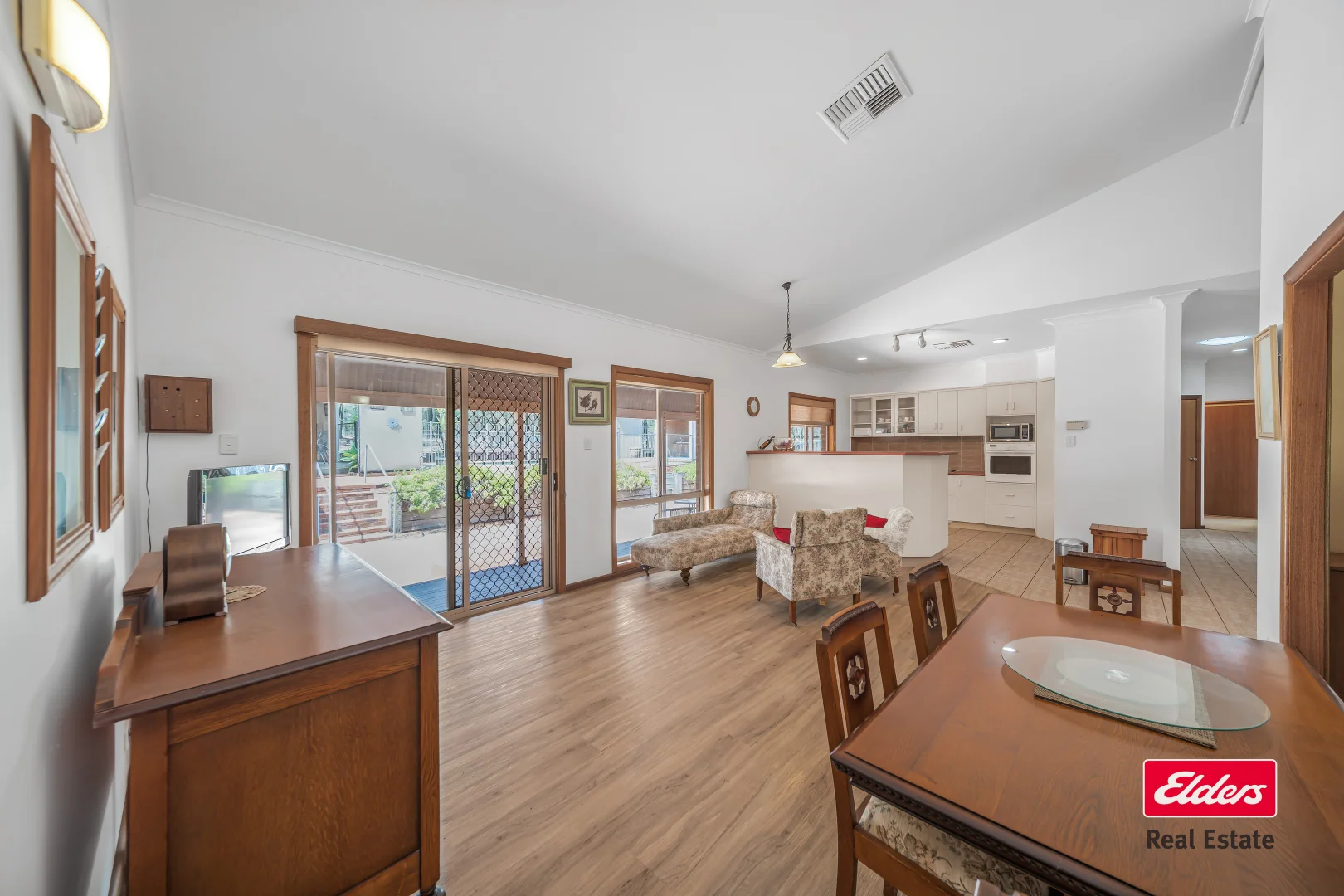 Additional image 3 of 17L Debeaufort Drive, Dubbo NSW 2830