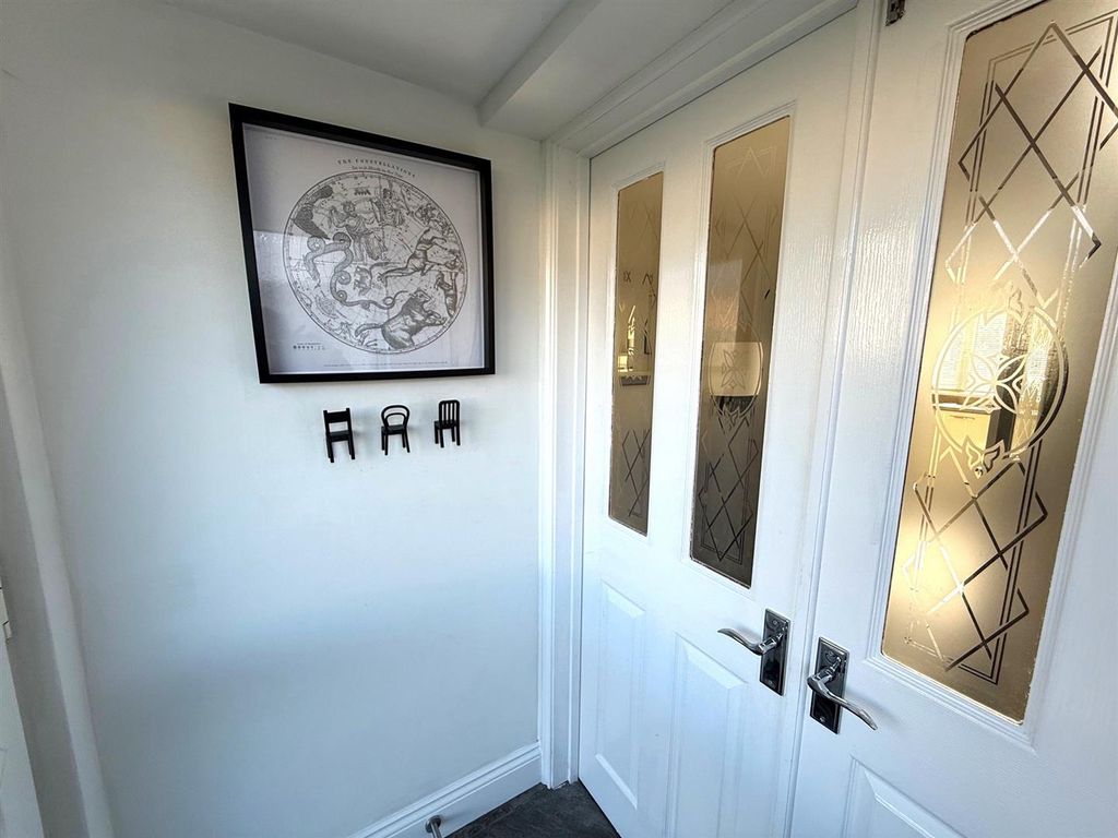 Additional image 3 of 3 bed property to rentPoplar Road, Croesyceiliog, Cwmbran NP44