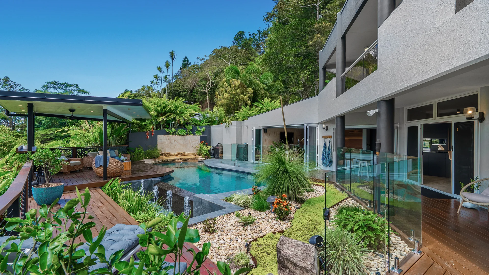 Additional image 2 of 114A Hillview Crescent, Whitfield QLD 4870