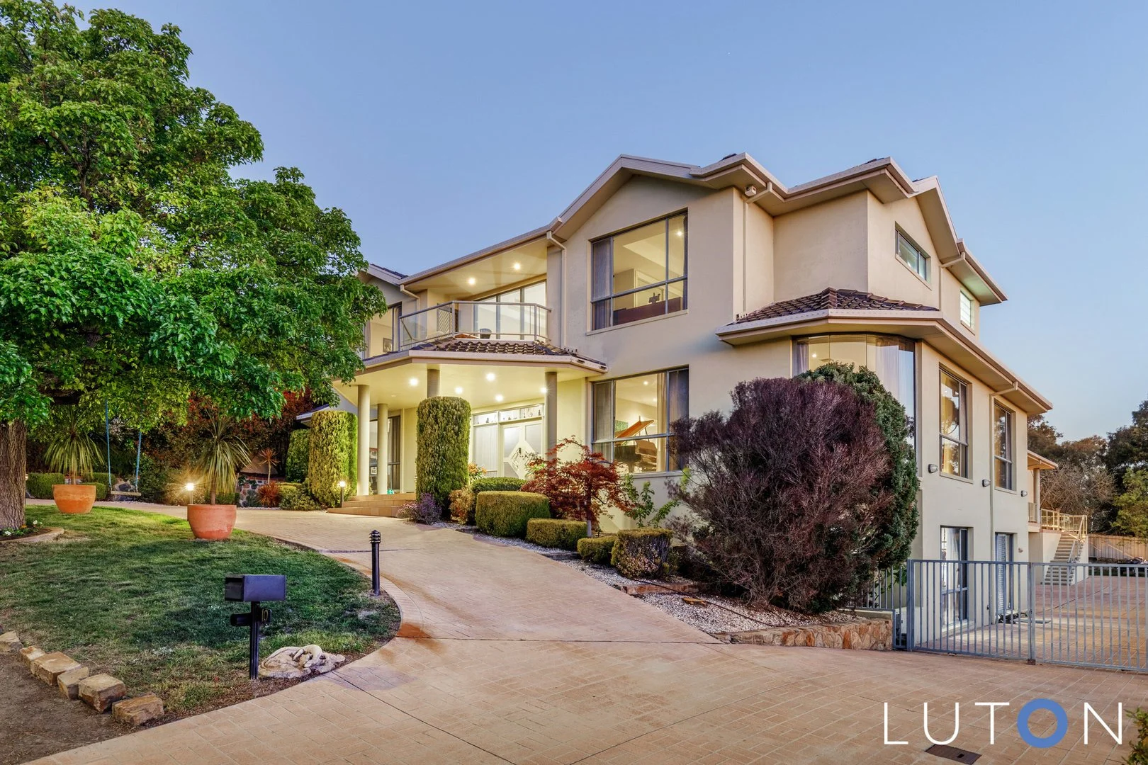 10 Mialli Place, O'Malley ACT 2606