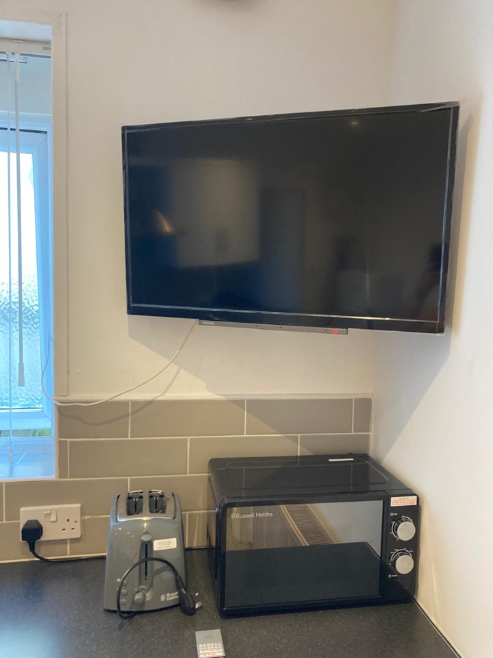 Additional image 3 of 2 Bed Flat, Church Rd, BS5, N1 7GU