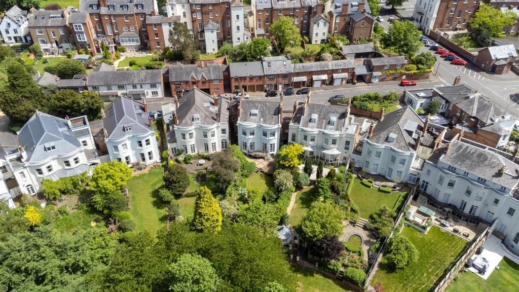 Additional image 15 of 2 bed flat to rentClarendon Crescent, Leamington Spa CV32