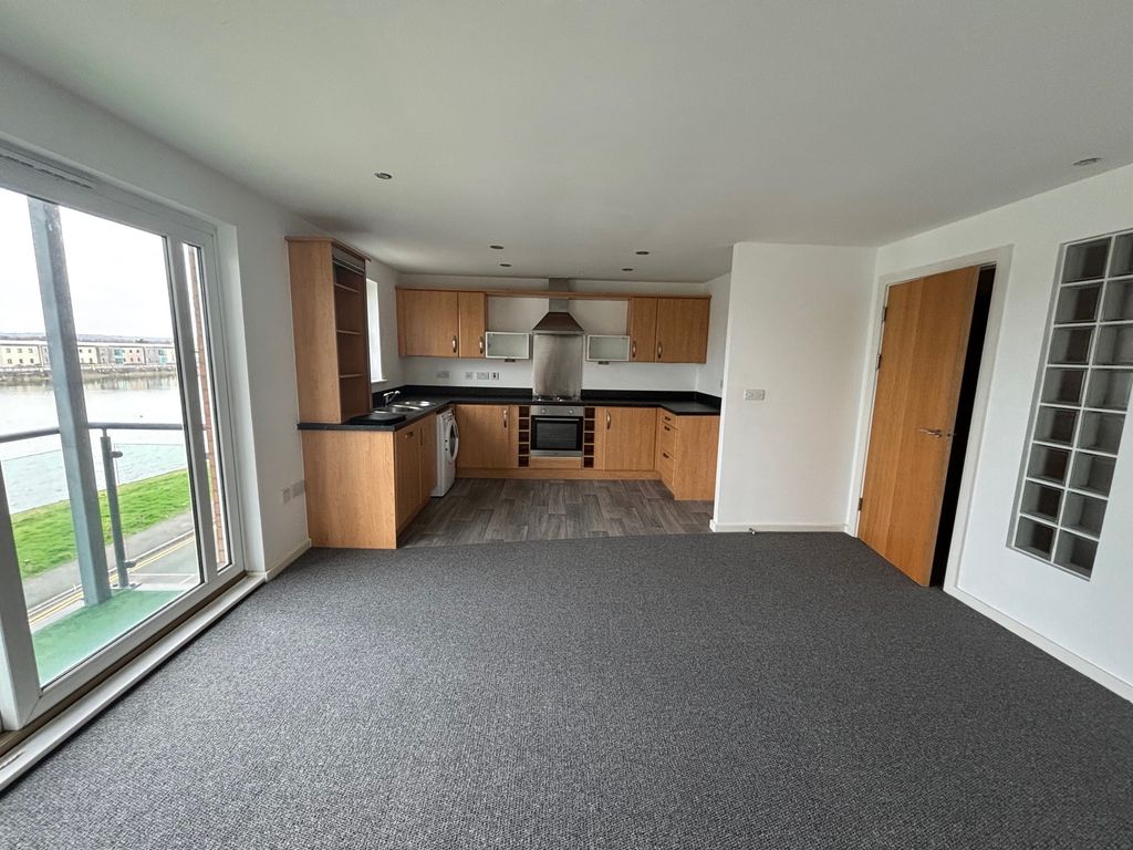 Additional image 2 of 2 bed flat to rentPentre Doc Y Gogledd, Llanelli SA15