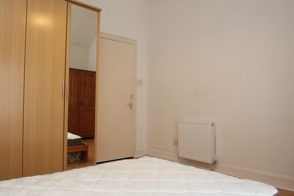 Additional image 6 of 3 bed flat to rentBank Street, Alloa FK10