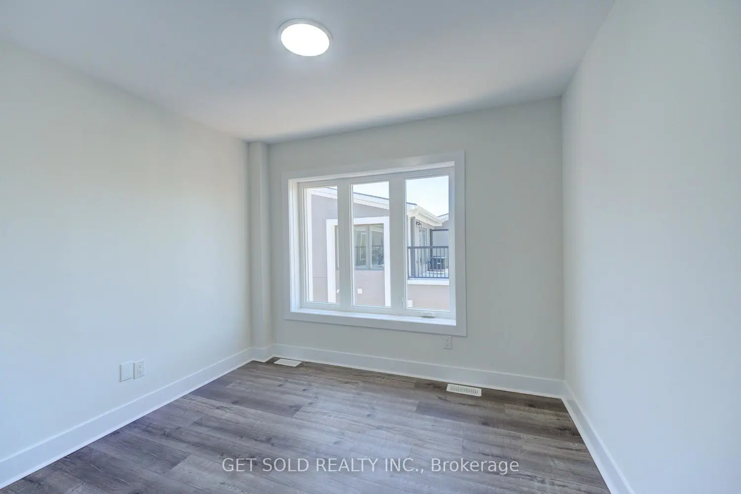 Additional image 15 of 6701 Thorold Stone Road 14